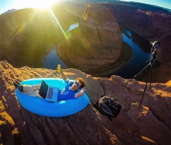 Ламзак надувной диван гамак матрас лежак Lamzac для отдыха, пляжа, природы 200х60 см | Зображення 7