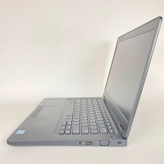 Ультрабук Б-клас Dell Latitude 5490 / 14" (1366x768) TN / Intel Core i5-8350U (4 (8) ядра по 1.7 - 3.6 GHz) / 16 GB DDR4 / 192 GB SSD / Intel UHD Graphics 620 / WebCam / SIM б/в + Подарунок Бездротова миша / USB | Зображення 4