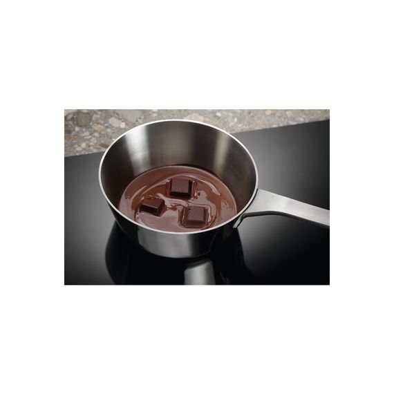 Варочная поверхность Electrolux CIR60430CB | Зображення 8