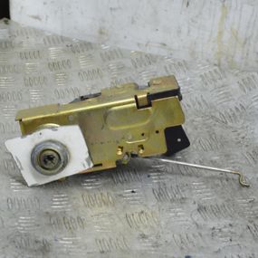 Замок передніх правих дверей Ford Transit 2000-2006 Замок дверей передній правий Форд Транзит YC1AV21812AN