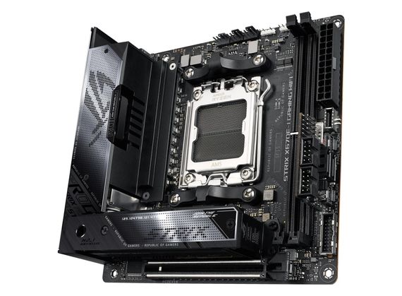 Материнcька плата ASUS  ROG STRIX X670E-I GAMING WIFI sAM5 X670 2xDDR5 M.2 HDMI WiFi BT mITX (90MB1B70-M0EAY0) | Зображення 2