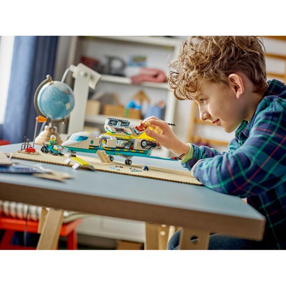 Конструктор LEGO City Літак швидкої медичної допомоги (60465) | Зображення 9