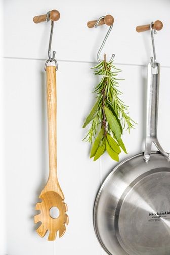 Ложка для спагетті KitchenAid Coreline KQR712OHE 34.1 см бежева | Зображення 4