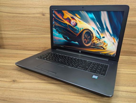 Мобильная рабочая станция Б-класс HP zBook 17 G4 / 17.3" (1920x1080) IPS / Xeon E3-1535M v6 (4 (8) ядра по 3.1 - 4.2 GHz) / 32 GB DDR4 / 512 GB SSD / Quadro P4000, 8 GB GDDR5, 256-bit / WebCam / TouchID / Windows 10 б/у + Подарок Беспроводная мышь / USB | Зображення 4