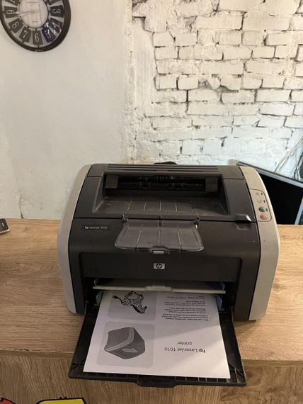 Принтер HP LaserJet 1010 / лазерний монохромний друк / 600x600 dpi / A4 / 12 стор. хв / USB 2.0 б/в | Зображення 4