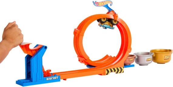Трек Hot Wheels Monster Trucks Бігфут 50-летие Петля Прыжок за трофеем | Зображення 4