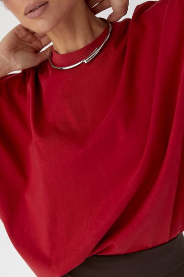 Жіноча футболка оверсайз із декоративним швом на спині - червоний цвет, ONE SIZE (є розміри) | Зображення 3