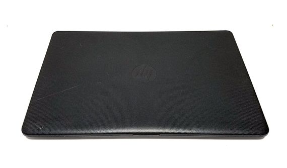 Ноутбук HP 15-BS013DX / 15.6" (1366x768) TN / Intel Core i3-7100U (2 (4) ядра по 2.4 GHz) / 8 GB DDR4 / 256 GB SSD / Intel HD Graphics 620 / WebCam / DVD-ROM / Win 10 Home Lic б/у | Зображення 4