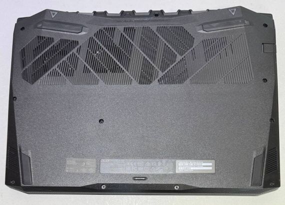 Игровой ноутбук Acer Nitro 5 AN515-54-5812 / 15.6" (1920x1080) IPS / Intel Core i5-9300H (4 (8) ядра по 2.4 - 4.1 GHz) / 16 GB DDR4 / 256 GB SSD M.2 + 500 GB HDD / nVidia GeForce GTX 1650, 4 GB GDDR5, 128-bit / WebCam б/у | Зображення 2