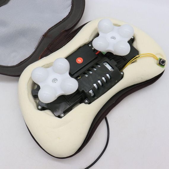 Масажна інфрачервона подушка (31х10х19 см) Massage Pillow 8028 / Роликовий масажер для спини та шиї з підігрівом | Зображення 6