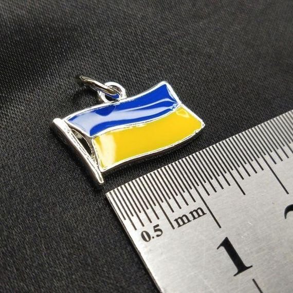 Підвіска "Прапор України" 12х16 мм, колір срібло (гіппоалергенний сплав) | Зображення 3