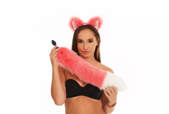 Анальний хутряний хвіст без пробки, Яскраво-рожевий з білим кінчиком, OKOVA, 50 см. Sex Aura | Зображення 2