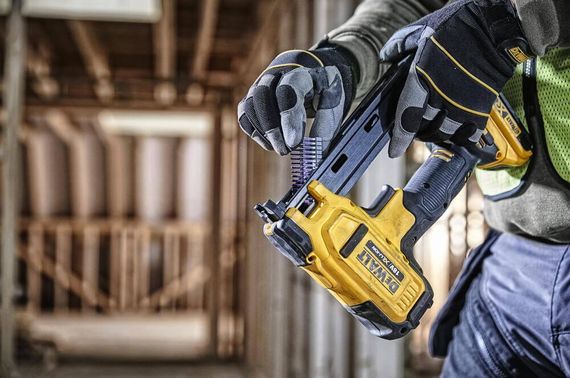 Степлер скобозабивний акумуляторний DeWALT DCN701D2 | Зображення 9