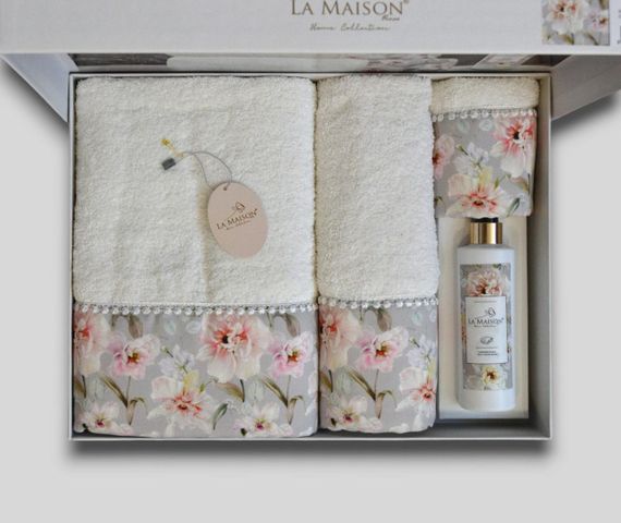 Подарунковий набір рушників La Maison, 3 шт. з ароматом Rome | Зображення 4