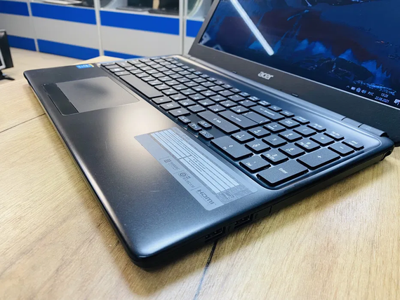 Ноутбук Acer E1-572 15.6 intel core i5 4200U/4gb/500gb | Зображення 3
