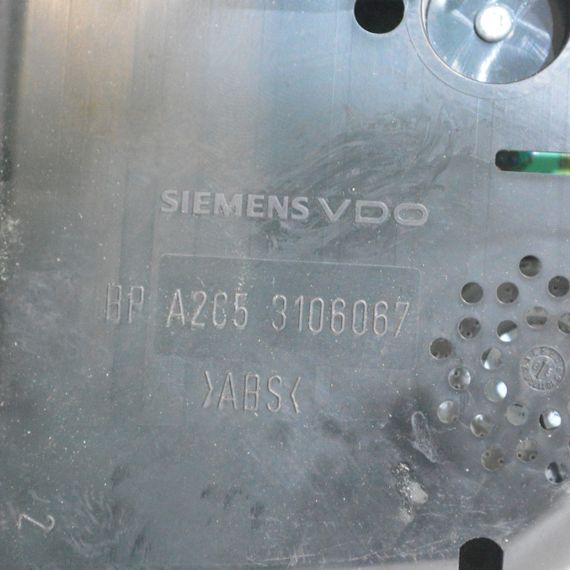 Приладова панель 1.9 / 2.0 TDI Volkswagen Passat B6 2005-2010 Спідометр тахометр Фольксваген Пассат б6 A2C53106067 | Зображення 4