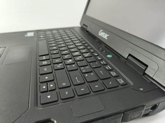 Полузащищенный ноутбук Getac S410 / 14" (1366x768) TN / Intel Core i5-6200U (2 (4) ядра по 2.3 - 2.8 GHz) / 8 GB DDR3 / 240 GB SSD / Intel UHD Graphics 620 б/у | Зображення 2