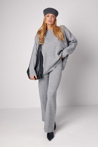 Жіночий костюм oversize у рубчик зі штанами палаццо - сірий цвет, M (є розміри)