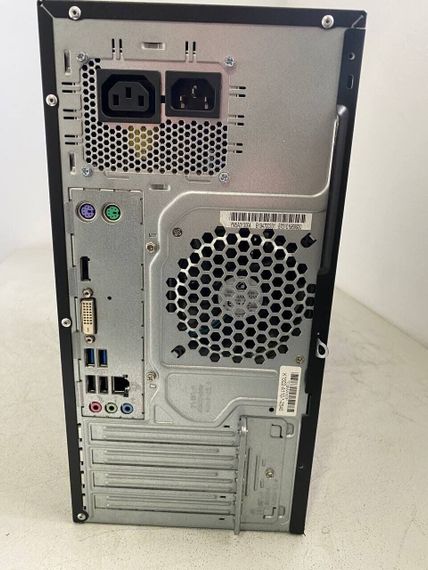 Комп'ютер Fujitsu Esprimo P556 E85 Tower / Intel Core i5-6400 (4 ядра по 2.7 - 3.3 GHz) / 8 GB DDR4 / 128 GB SSD / Intel HD Graphics 530 / DVD-ROM б/в + Подарунок Розумна інтерактивна зубна щітка Colgate Connect M1 / Bluetooth | Зображення 4