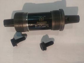 Каретка велосипедна нерозбірна квадрат L-127,5mm