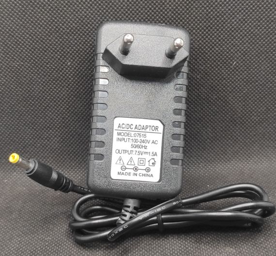 Мережевий блок живлення MastAK 7,5V 1500mA