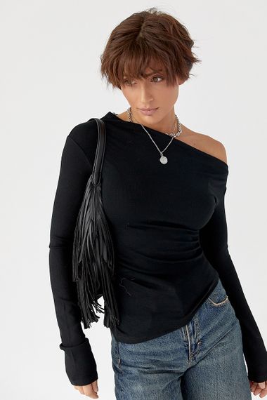 Асиметричний лонгслів з відкритим плечем - чорний цвет, M (є розміри) | Зображення 4