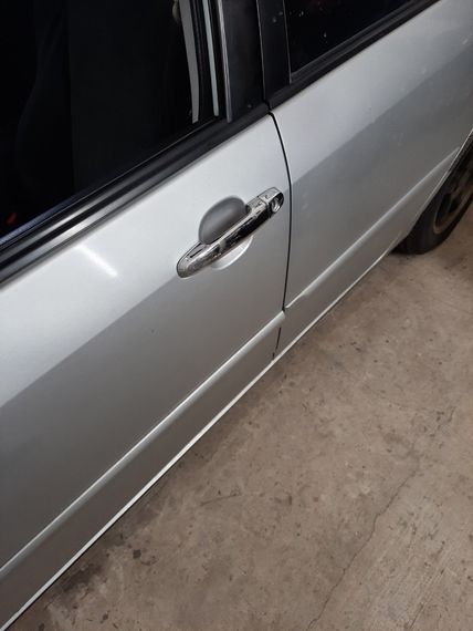 Накладки на ручки (4 шт) Carmos - турецька сталь для Toyota Corolla 2002-2007 років | Зображення 2