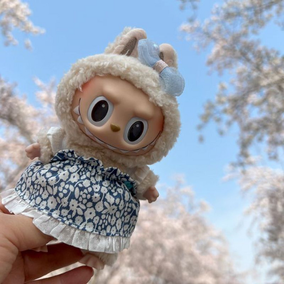 Трендова плюшева іграшка Лабубу в одязі Labubu "Монстри", іграшка сюрприз Labubu Monsters Pop Mart | Зображення 5