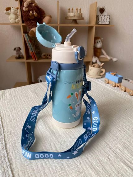 Термос дитячий для напоїв з трубочкою 450мл Блакитний з малюнком | Зображення 1