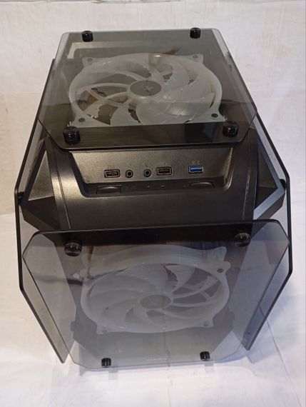 Ігровий ПК Vinga Limpid Tower / Intel Core i5-6500 (4 ядра по 3.2 - 3.6 GHz) / 16 GB DDR4 / 256 GB SSD + 2000 GB HDD / nVidia GeForce GTX 660 Ti, 2 GB GDDR5, 192-bit / 700W б/в | Зображення 2