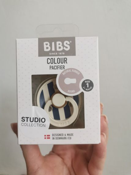 Соска пустушка Bibs Studio Colour 0-6 міс block-Ivory/Steel blue | Зображення 2