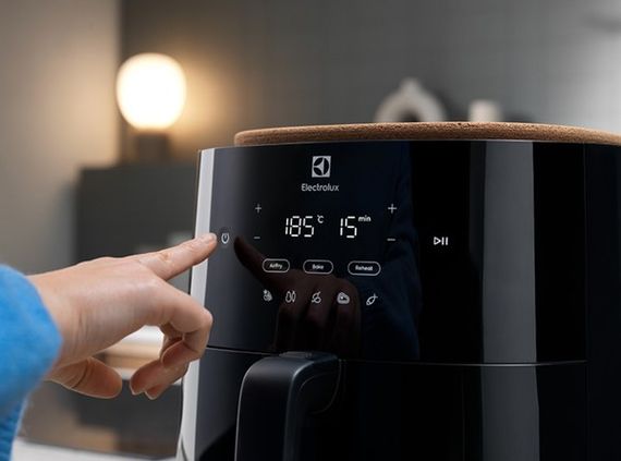 Мультипіч Electrolux EAF5B | Зображення 2