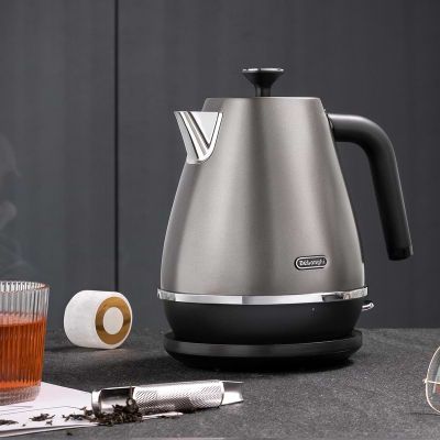 Електрочайник DeLonghi KBIN 2001 TB | Зображення 2