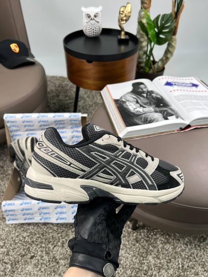 Чоловічі кросівки  ASICS Gel-1130 Grey Black весна / літо / осінь A3775 | Зображення 4