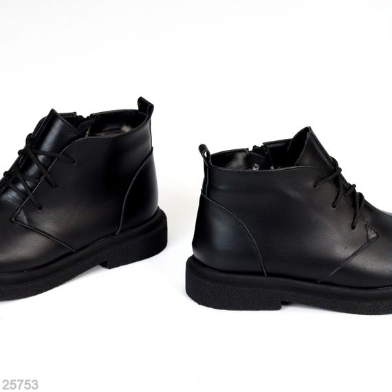 Дизайнерські чорні шкіряні зимові черевики з глянсовою вставкою | Зображення 8