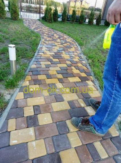 Фасадне просочення з ефектом мокрого каменю Black Stone - використовується для фасадів та тротуарної плитки. | Зображення 7