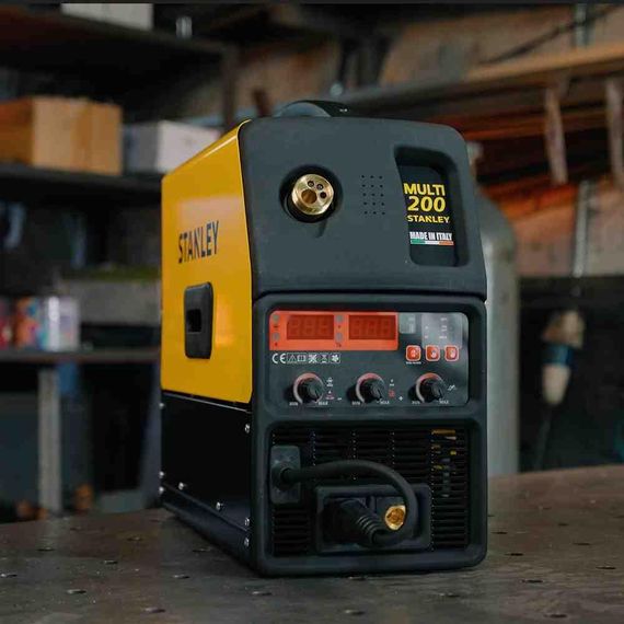 Зварювальний напівавтомат інверторний STANLEY MULTI200 | Зображення 1