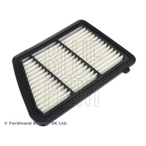 Воздушный фильтр для автомобиля Blue Print ADBP220023