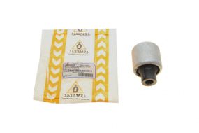 Сайлентблок важеля переднього знизу ззаду BMW 1 E81 E82 E88 3 E90 E91 E92 X1 E84 04-15 38BM2453