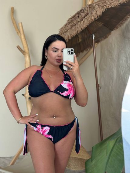 Купальник PLUS SIZE оригінального крою із квітами та яскравими деталями | Зображення 1