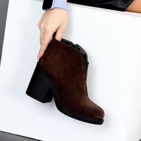 Шикарні черевики ботильйони натуральна замша колір Горький Шоколад