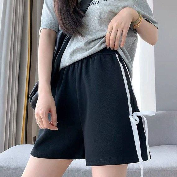 Женские летние трикотажные короткие шорты с бантиками HI2751 цвет черный, размер onesize  42/46