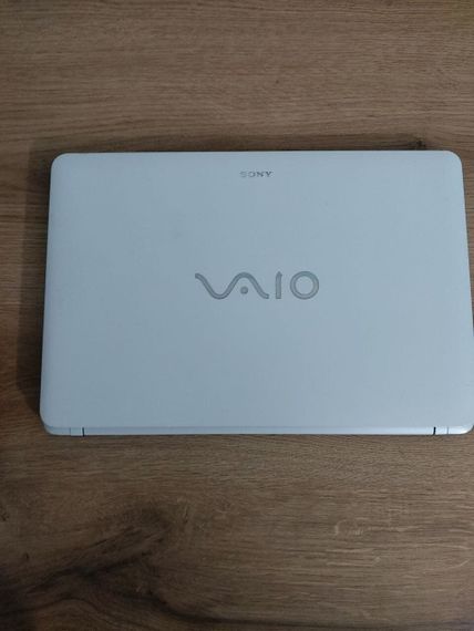 Ноутбук Б-клас Sony Vaio SVF15N2Z2EB / 15.6" (1920x1080) TN / Intel Core i5-4200U (2 (4) ядра по 1.6 - 2.6 GHz) / 8 GB DDR3 / 250 GB SSD / nVidia GeForce GT 740M, 2 GB GDDR3, 64-bit / WebCam / DVD-ROM б/в | Зображення 6