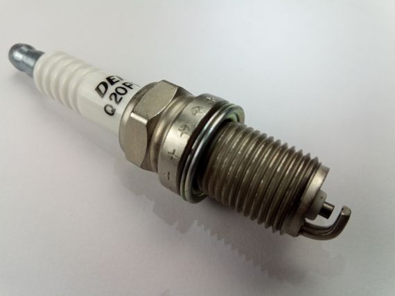 Свічка запалювання DENSO Q20PRU11/3008 ВАЗ 2110-2112 16 кл.  ОДНА ШТУКА (2112-3707010) | Зображення 1