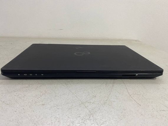 Нетбук Б-класс Fujitsu LifeBook U728 / 12.5" (1920x1080) TN / Intel Core i5-8350U (4 (8) ядра 1.7 - 3.6 GHz) / 8 GB DDR4 / 256 GB SSD / Intel UHD Graphics 620 / WebCam б/у | Зображення 5