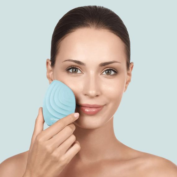 Електронна ультразвукова щітка для обличчя GESKE Sonic Facial Brush 5в1 gray, Бірюзовий | Зображення 3