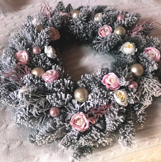 Вінок новорічний різдвяний Elegant зі штучної хвої d-50 см засніжений | Зображення 3