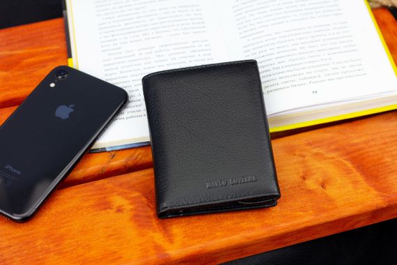 Черный мужской кошелек вертикального типа из натуральной кожи на магните Marco Coverna MC-1286 | Зображення 5