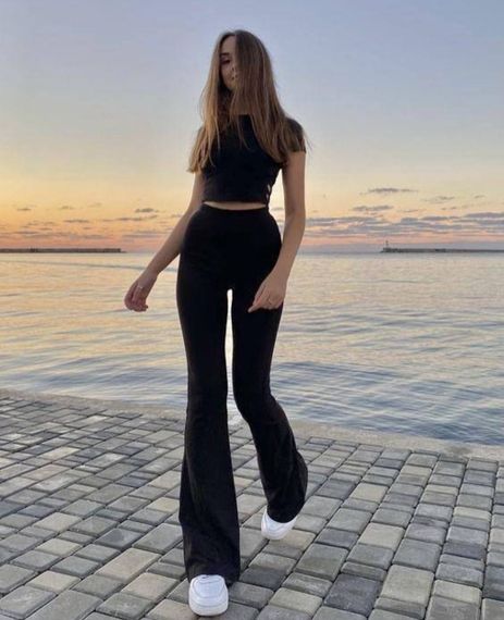 Жіночі штани-лосини клеш з високою посадкою колір чорний, розмір 44/46 SH227 | Зображення 1