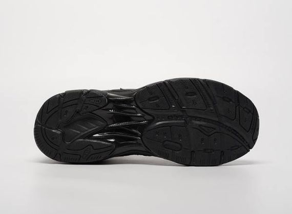 Демісезонні шкіряні кросівки Asics колір чорний | Зображення 2